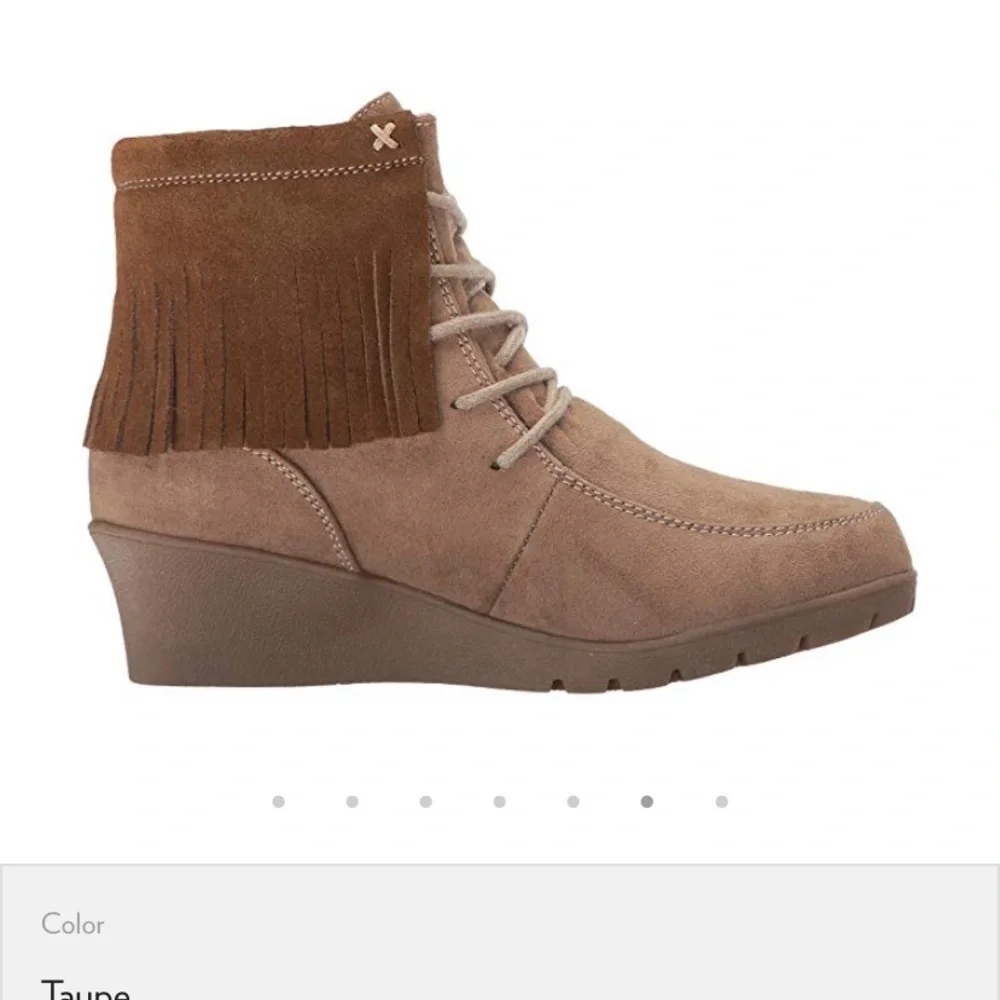 Kenneth Cole Reaction Simona Taupe Fringe Wedge 4